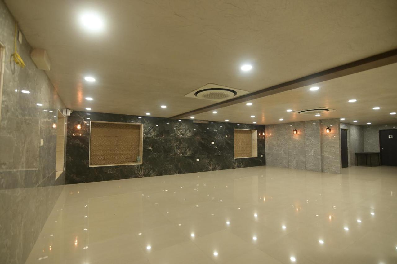 Nk7 Guest House Kolkata Exterior photo